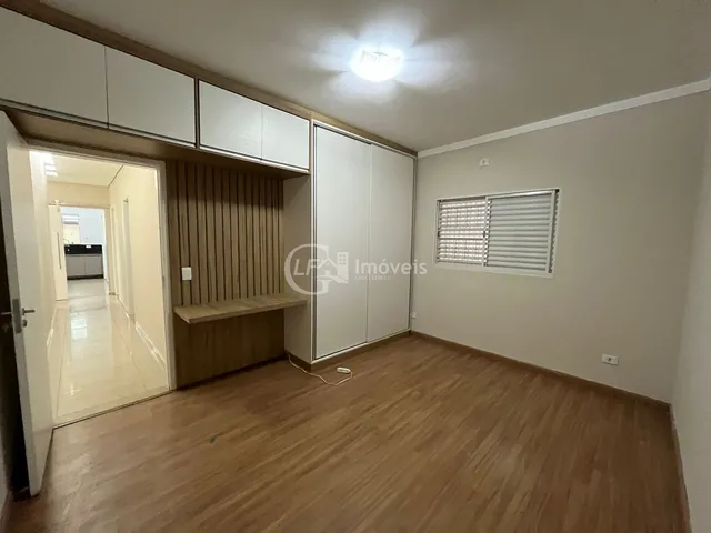 Imagem 2: Casa Espaçosa para Locação - 3 Quartos