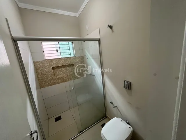 Imagem 5: Casa Espaçosa para Locação - 3 Quartos