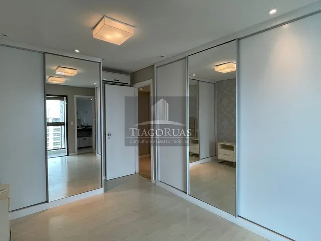 Imagem 7: Aluguel em Alphaville, 4/4 com 3 Suítes com 138 M² e 2 Vagas de Garagem