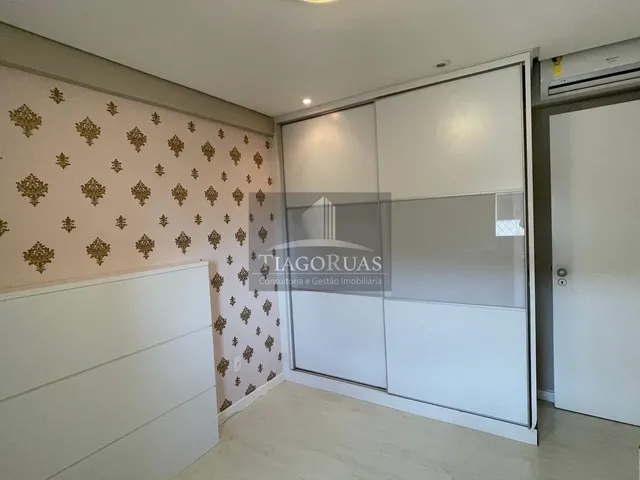 Imagem 13: Aluguel em Alphaville, 4/4 com 3 Suítes com 138 M² e 2 Vagas de Garagem