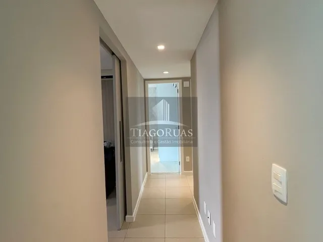 Imagem 12: Aluguel em Alphaville, 4/4 com 3 Suítes com 138 M² e 2 Vagas de Garagem