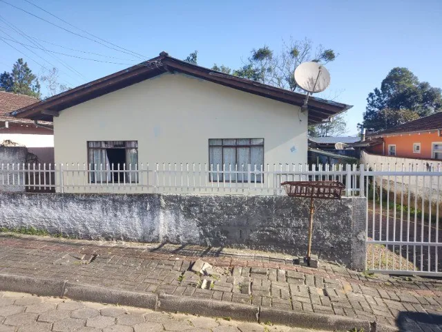 Imagem: Casa de Alvenaria na Rua Gaspar Lima, Bairro
