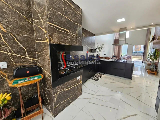 Imagem 3: Casa Moderna, 03 Suites, Dentro de Condominio, Pé Direito Alto, Piscina, Churrasqueira Em