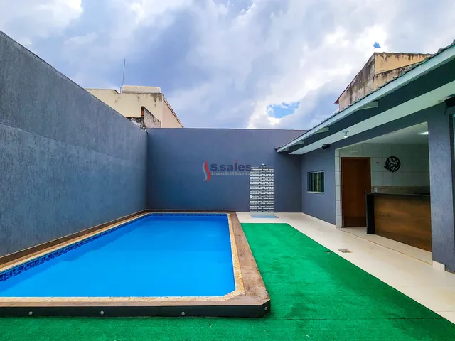 Imagem 1: Casa Moderna, 04 Quartos, Pisicna e Churrasqueira, Aceita Financiamento em Taguatinga