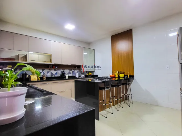 Imagem 15: Casa Moderna, 04 Quartos, Pisicna e Churrasqueira, Aceita Financiamento em Taguatinga