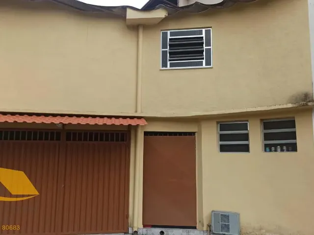 Imagem: Vendo casa com 2 quartos no centro da Chácara