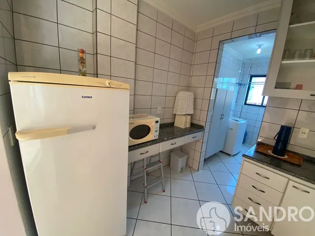 Imagem 14: Apartamento na Av. Principal de Bombas, vista para o mar! Suíte e dormitório c