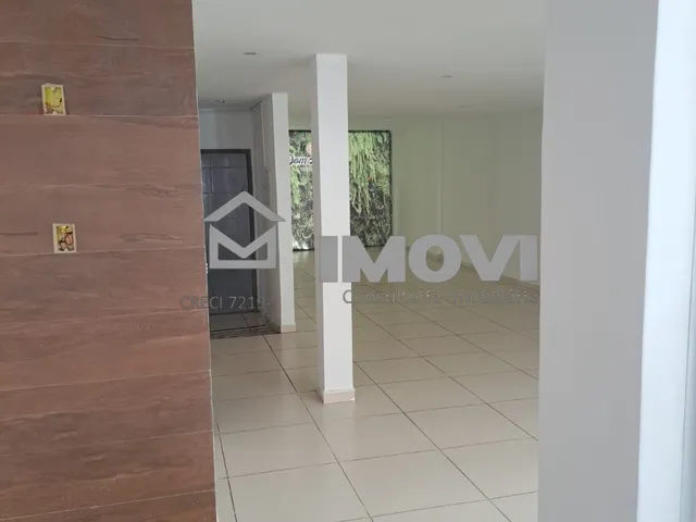 Imagem 8: Imóvel Comercial Ou Residêncial, com 2 Lojas de 40M², Totalizando 400M², Zona Nobre