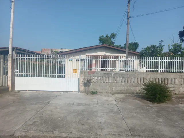 Imagem: Casa com 7 Dormitórios À Venda com 600M²