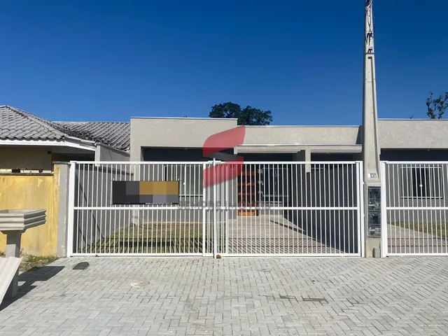 Imagem: Casa com 3 Dormitórios À Venda com 305.1M²
