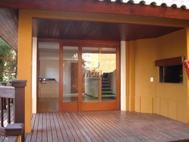 Imagem 4: Casa geminada 3 dormitórios em bairro nobre de Gramado