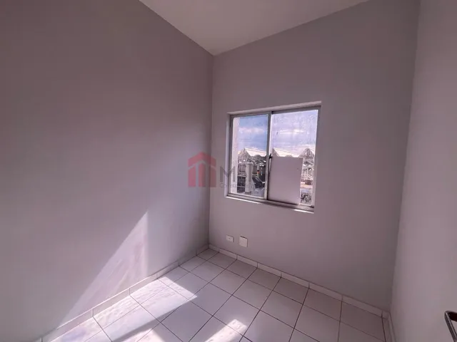 Imagem 2: Venda de Apartamento de 3 Quartos no Parque Alto da Paraná, Umuarama-Pr: 1 Suíte, Sala