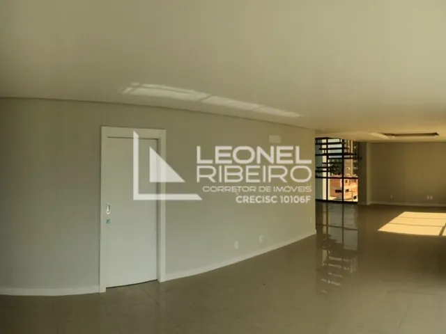 Imagem 14: Apartamento cobertura triplex com 3 dormitórios suítes à venda no Bairro Imigrantes em