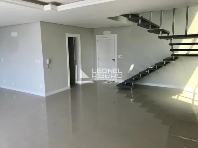 Imagem 8: Apartamento cobertura triplex com 3 dormitórios suítes à venda no Bairro Imigrantes em