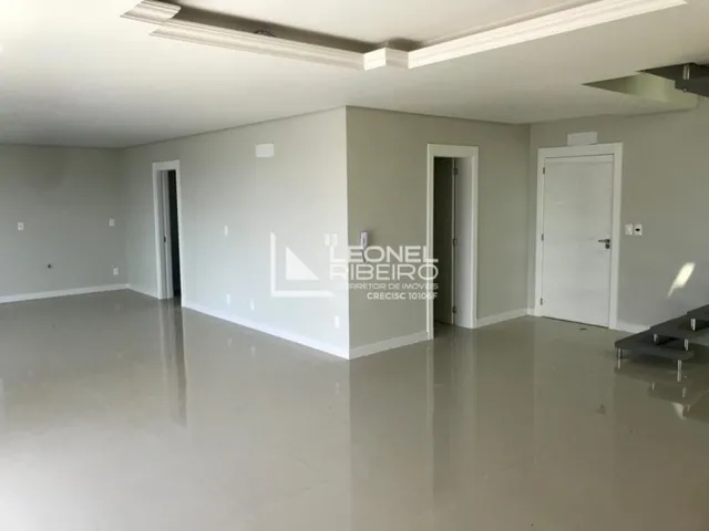Imagem 11: Apartamento cobertura triplex com 3 dormitórios suítes à venda no Bairro Imigrantes em