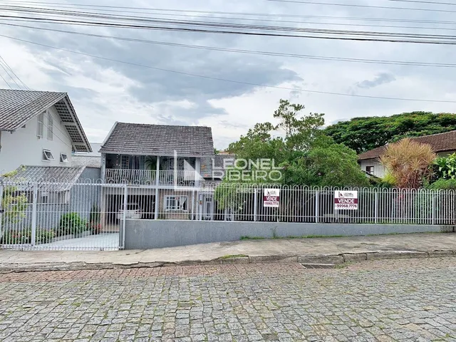 Imagem: Casa com 4 quartos à venda no bairro Imigrantes