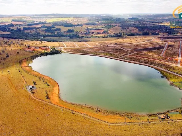 Imagem: Terreno À Venda, 500M2, R$ 90 Mil, C. Quintas