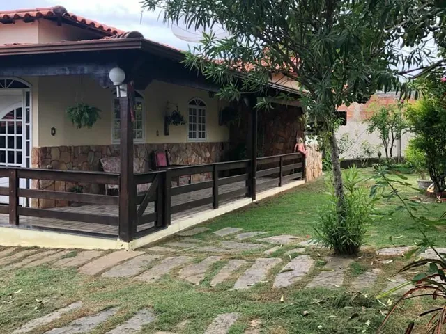 Imagem: Sitio com 5 Quartos e Piscina no Condomínio