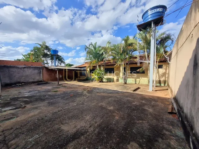 Imagem 16: Casa 3 Quartos | 2 Lojas Comerciais, Lote de 900M²