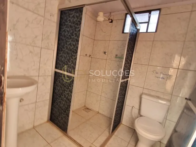 Imagem 5: Casa 3 Quartos | 2 Lojas Comerciais, Lote de 900M²