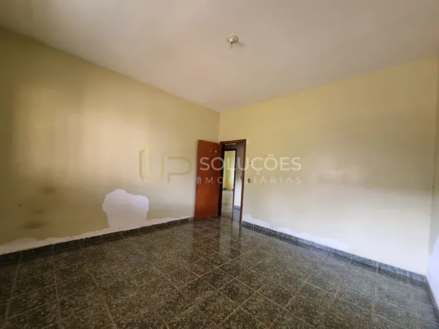 Imagem 15: Casa 3 Quartos | 2 Lojas Comerciais, Lote de 900M²