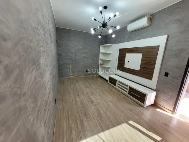 Imagem 11: Casa 2 Quartos (Suíte) + Área Gourmet + Piscina