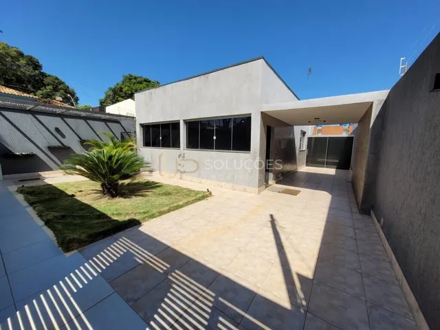 Imagem 2: Casa 2 Quartos (Suíte) + Área Gourmet + Piscina