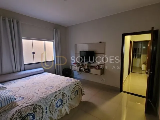 Imagem 16: Casa 3 Quartos (2 Suítes) + Área Gourmet + Escritório