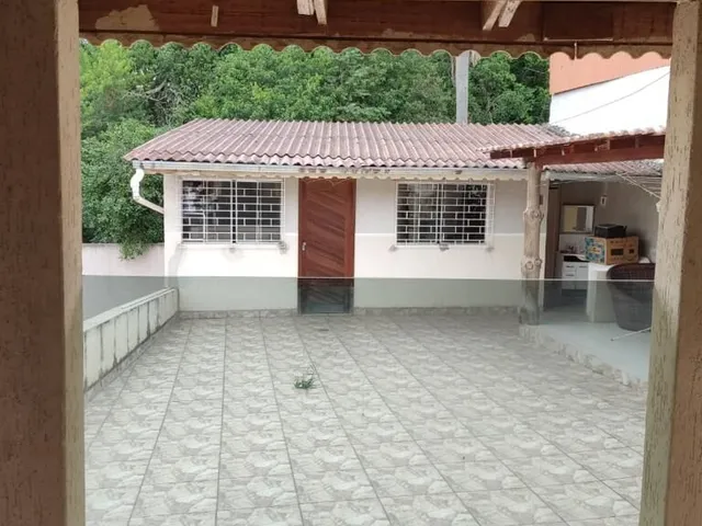 Imagem 1: Casa à venda no bairro Centro - Contenda/PR