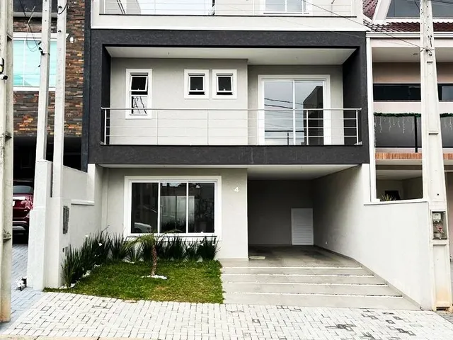 Imagem: Sobrado à venda no bairro Cidade Industrial
