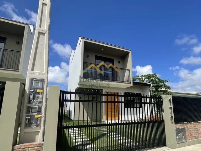 Imagem: Casa com 2 Dormitórios À Venda em Garopaba-Sc