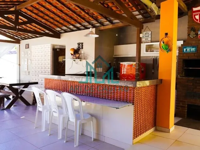 Imagem 14: Casa a Venda na Barramar Mobiliada com Piscina, a 80 Metros da Praia com Quadra de Beach T