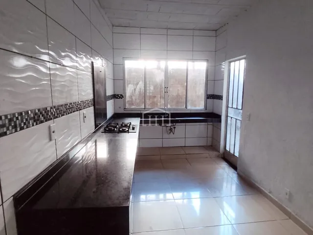 Imagem: Casa para Alugar no Bairro Jequitibá