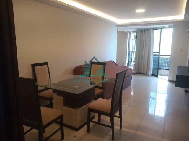 Imagem 5: Apartamento a Venda À Beira-Mar da Praia de Pajuçara, Mobiliado, 2 Quartos, Varanda e 1