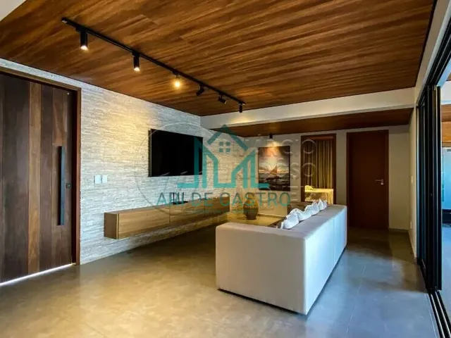 Imagem: Casa, 4 Suítes, com Piscina no Condomínio