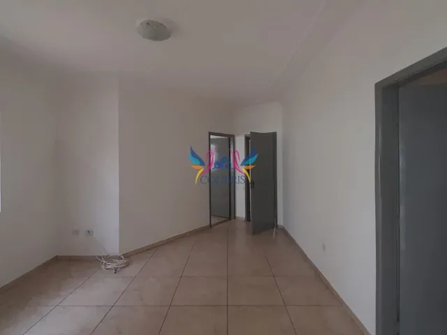 Imagem 3: Casa de esquina Casa com 4 dormitórios