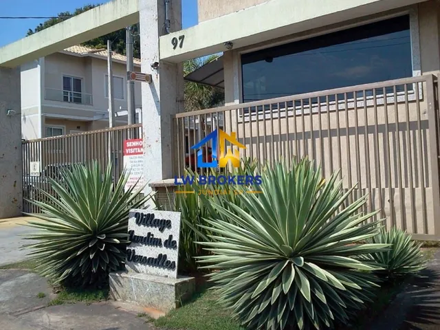 Imagem: A casa em condomínio possui 3 Dormitórios, 1 Suíte, 2