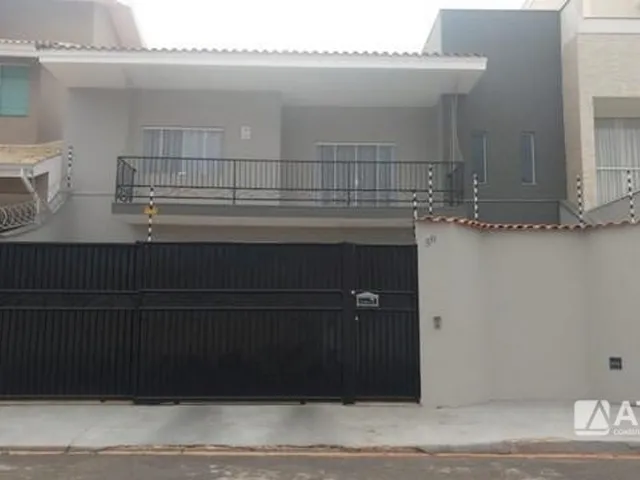 Imagem: Casa À Venda no Bairro Jardim Pagliato