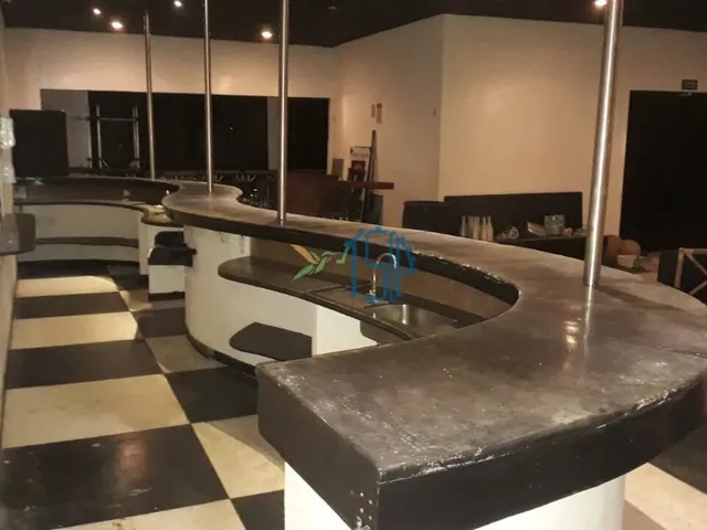 Imagem 6: Prédio Comercial/ boate/ casa de show/ pub/ swing/ casa noturna