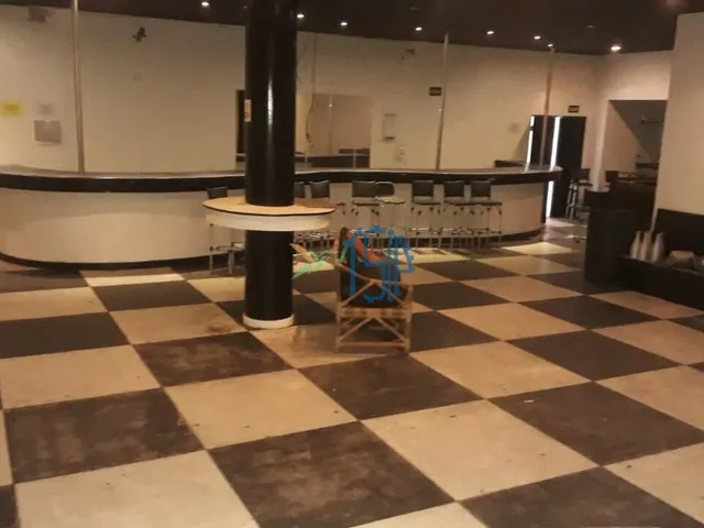 Imagem 8: Prédio Comercial/ boate/ casa de show/ pub/ swing/ casa noturna