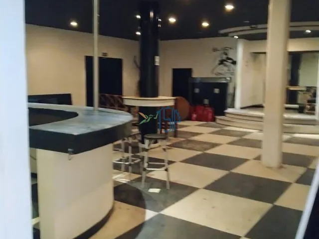 Imagem 12: Prédio Comercial/ boate/ casa de show/ pub/ swing/ casa noturna