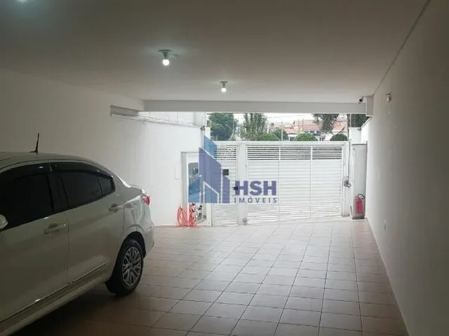 Imagem: O apartamento possui 2 Dormitórios, 1 Suíte, 1 Banheiro,