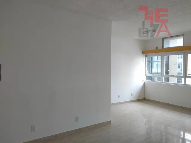 Imagem 2: Sala comercial à venda no bairro Centro - Florianópolis/SC