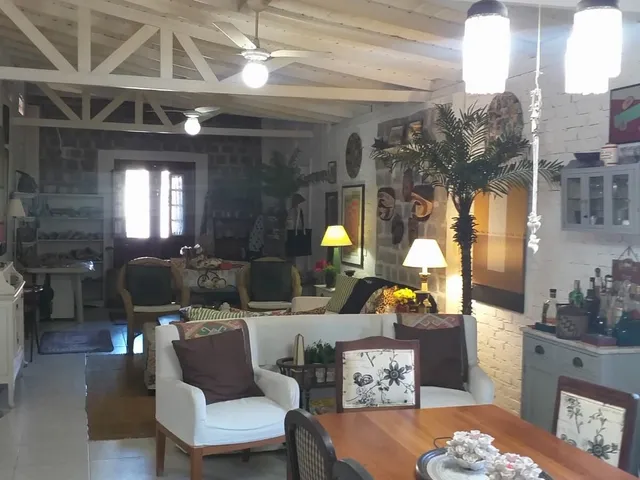 Imagem: Casa À Venda no Bairro Ingleses do Rio