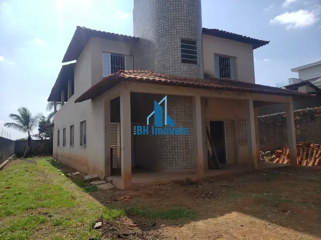 Imagem: Casa Colonial para Venda em Trevo Belo Horizonte-Mg