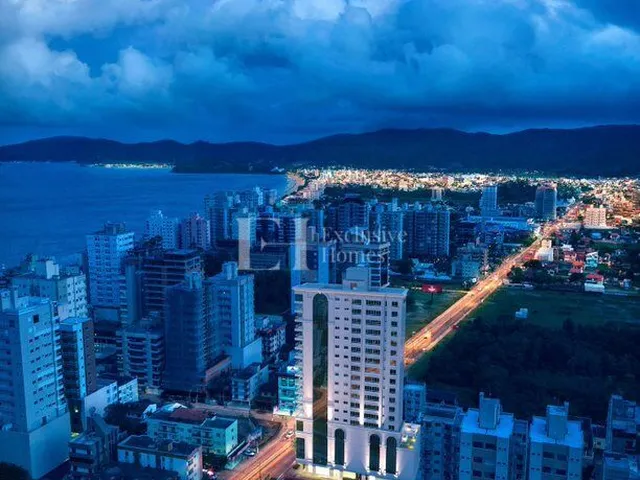 Imagem: Apartamento À Venda no Bairro Meia Praia