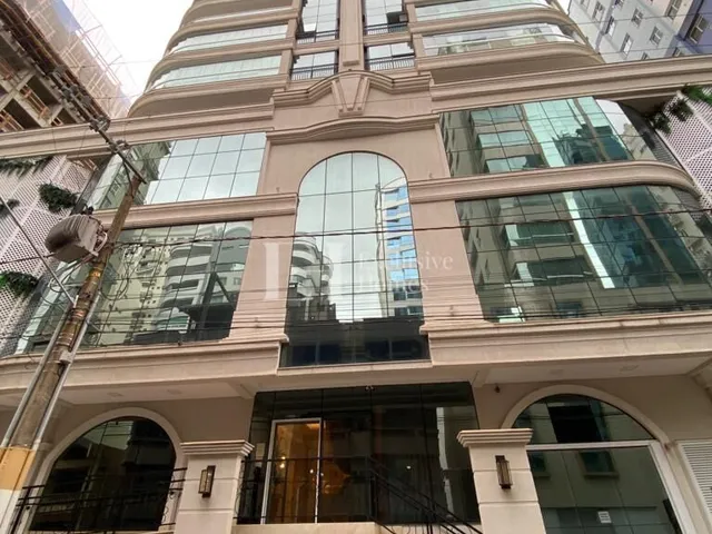 Imagem: Apartamento À Venda no Bairro Meia Praia