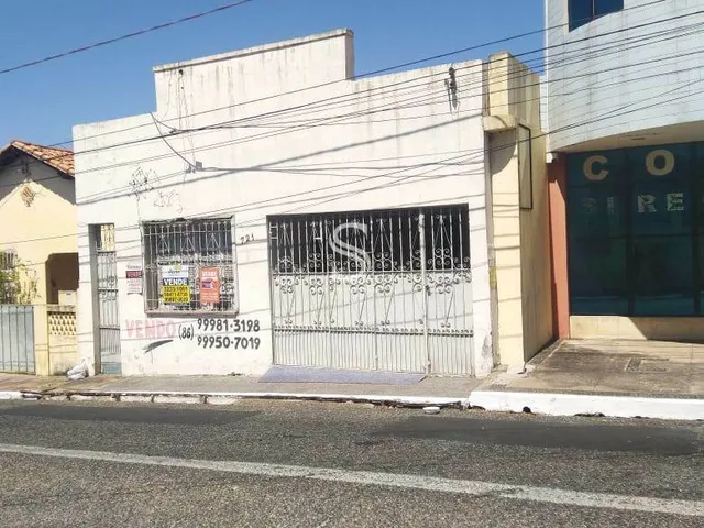 Imagem 1: Casa à venda no bairro Centro (Sul) - Teresina/PI