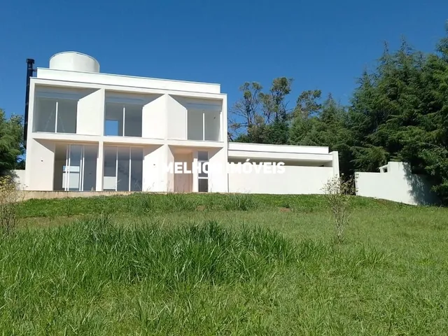 Imagem: Casa Alto Padrão em Condomínio Fechado