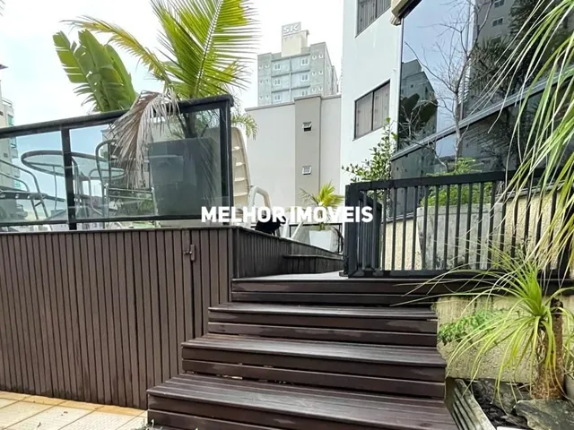 Imagem 8: Apartamento Diferenciado Mobiliado á Venda com 03 Dormitórios sendo 01 Suíte, sacada